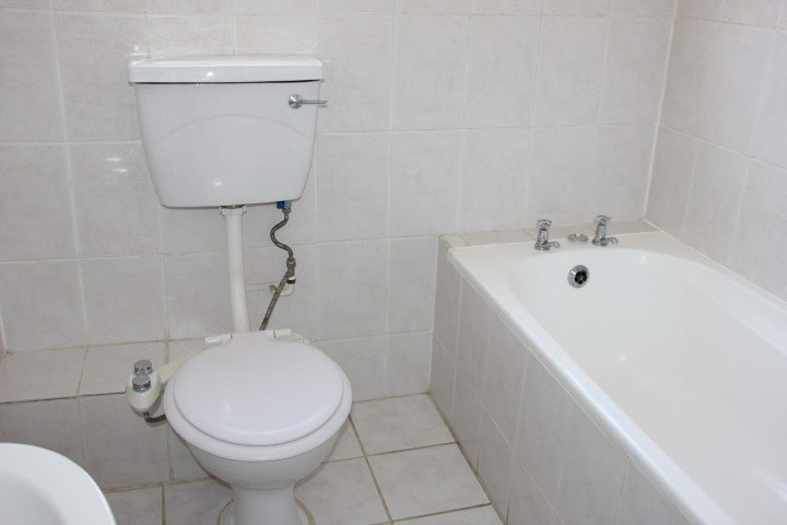 2 Bedroom Property for Sale in Greenways Golf Estate Western Cape